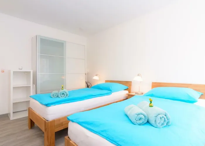 Private Close To Subway Apartamento *